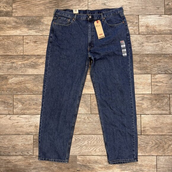 Levis Jeans Mens 44x34 Blue 550 Relaxed Tapered Medium Wash Denim Big & Tall NWT - Picture 2 of 10